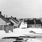 Saint-Pierre, rue sous la neige.